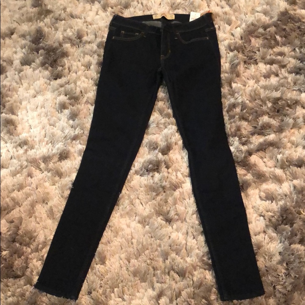 Hollister Super Skinny Jeans
